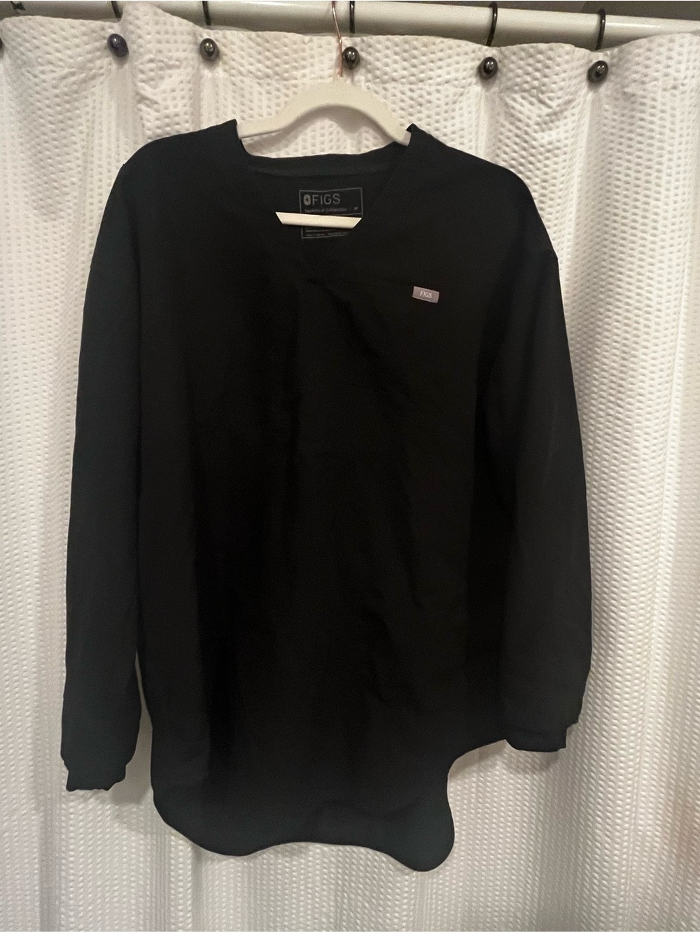 Figs women scrub Black Long Sleeve tunic Scrub Top